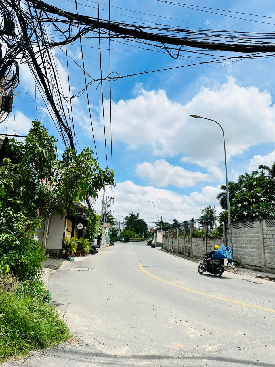 Bán đất full thổ cư, Nguyễn Thị Nhuần, mặt tiền đường 20m, sát H.H.Giáp, Nguyễn Oanh. 5,95 tỷ